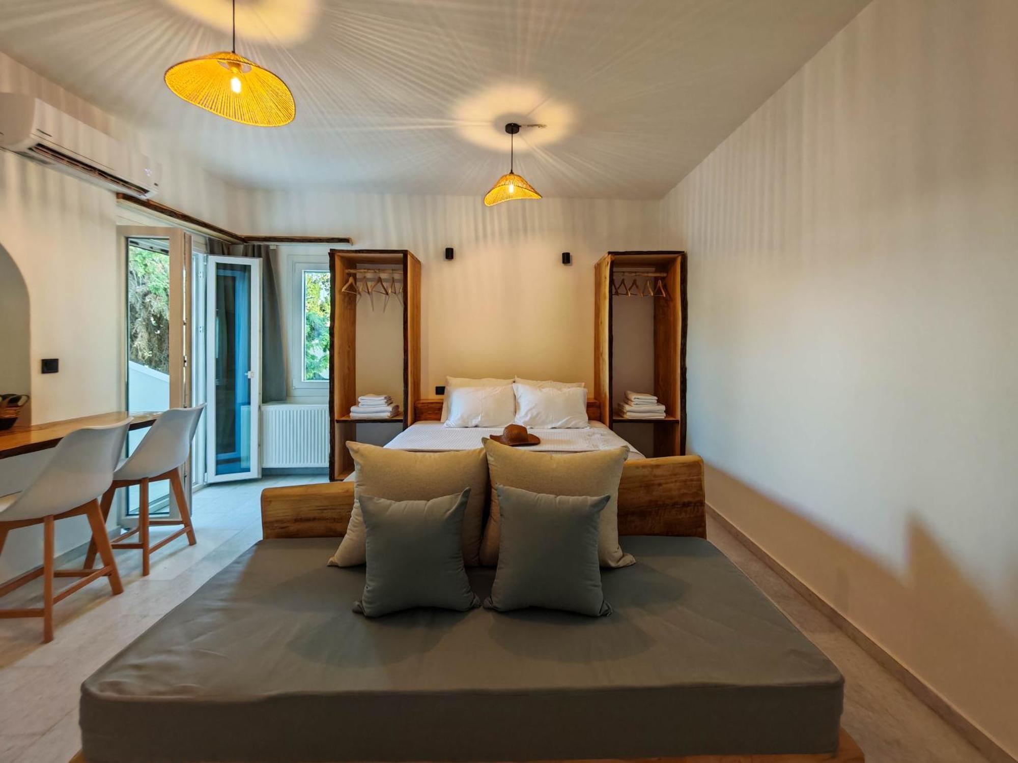 Paraga Suites Naxos City Экстерьер фото