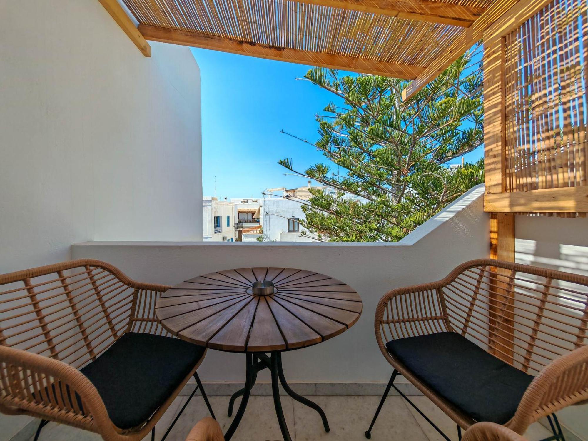 Paraga Suites Naxos City Экстерьер фото