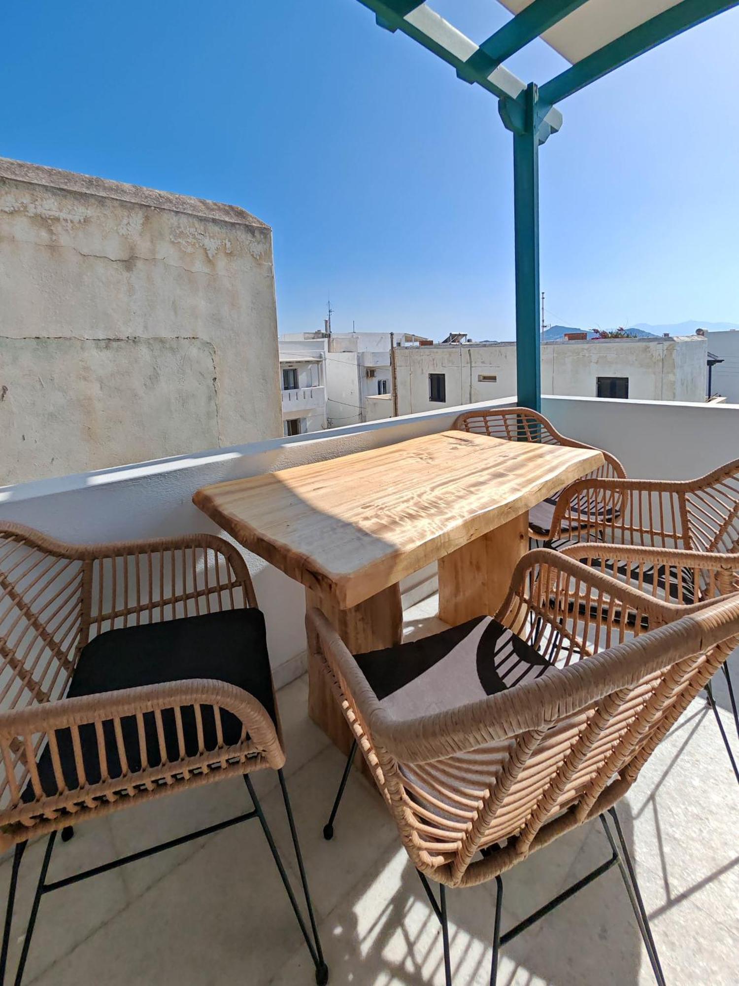 Paraga Suites Naxos City Экстерьер фото