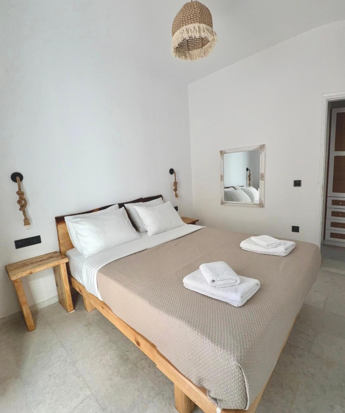 Paraga Suites Naxos City Экстерьер фото